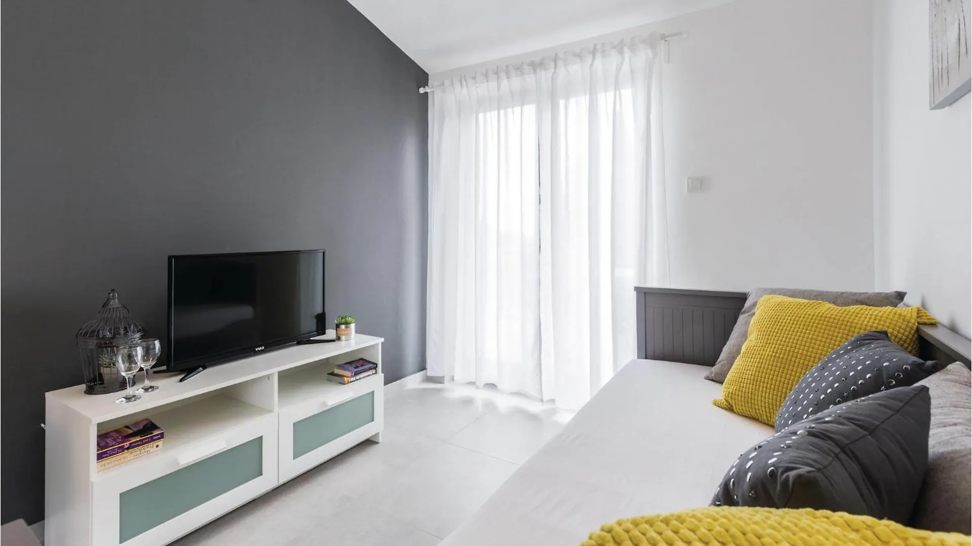 1 Bedroom Amazing Apartment In Porec